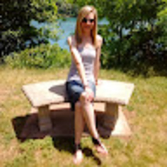 Meet your Posher, Riley - Picture 1 of 1